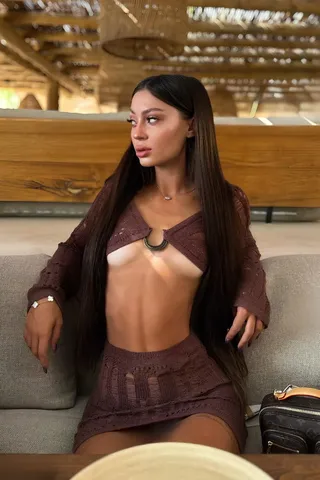 Kartie Top Escort in Dirty talk, 23yo - Brown